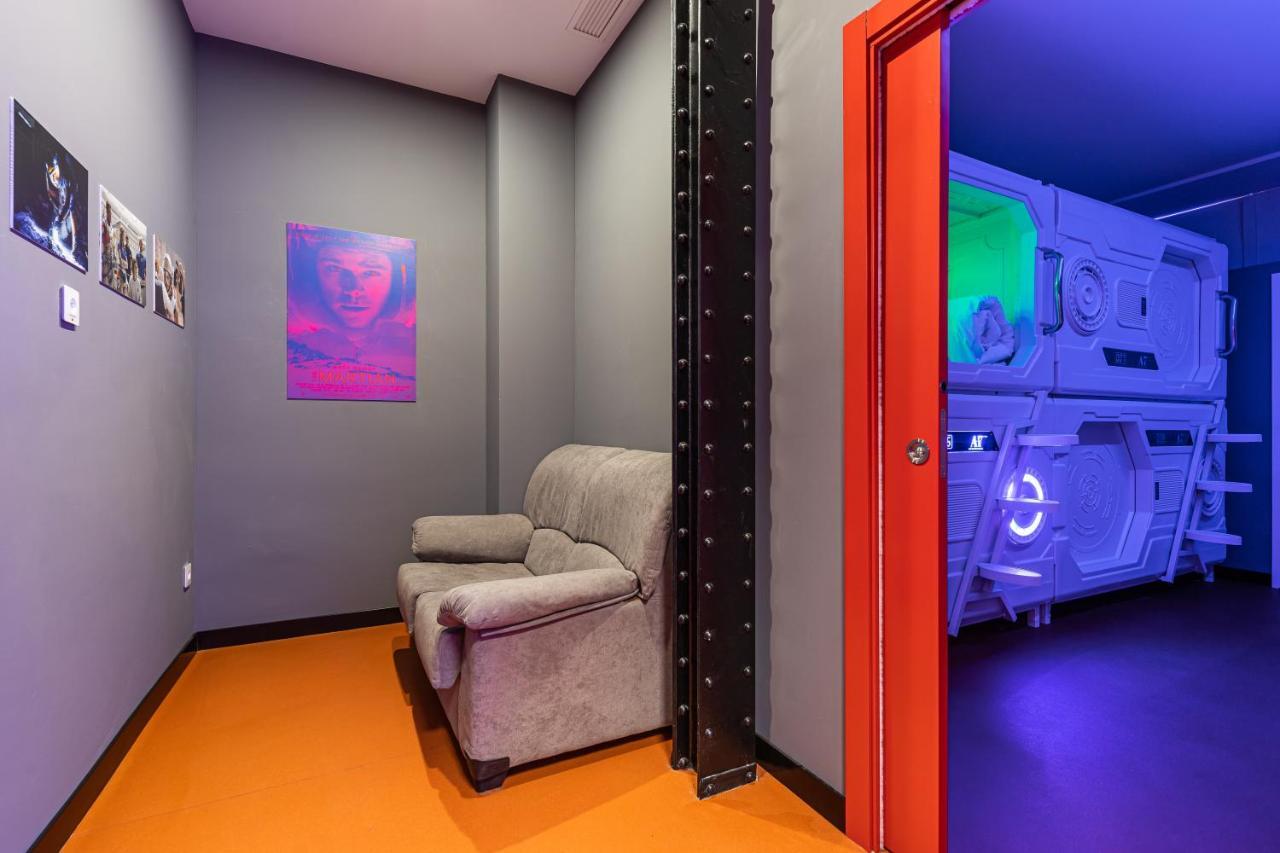 Art Seven Hostel Capsules Madrid Kültér fotó