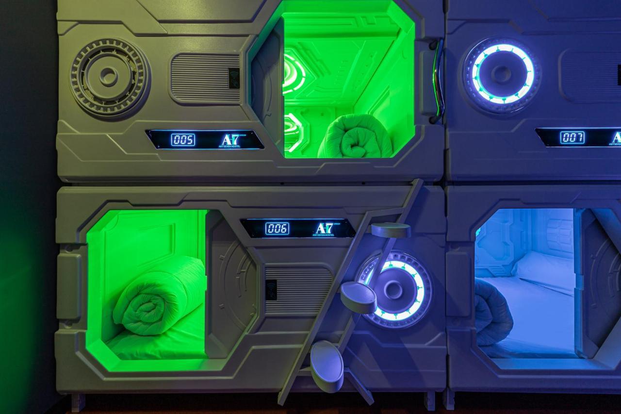 Art Seven Hostel Capsules Madrid Kültér fotó